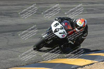 media/Mar-24-2025-Moto Forza (Mon) [[57ce5c5cff]]/1-Advanced Group/Session 2 (Bowl)/